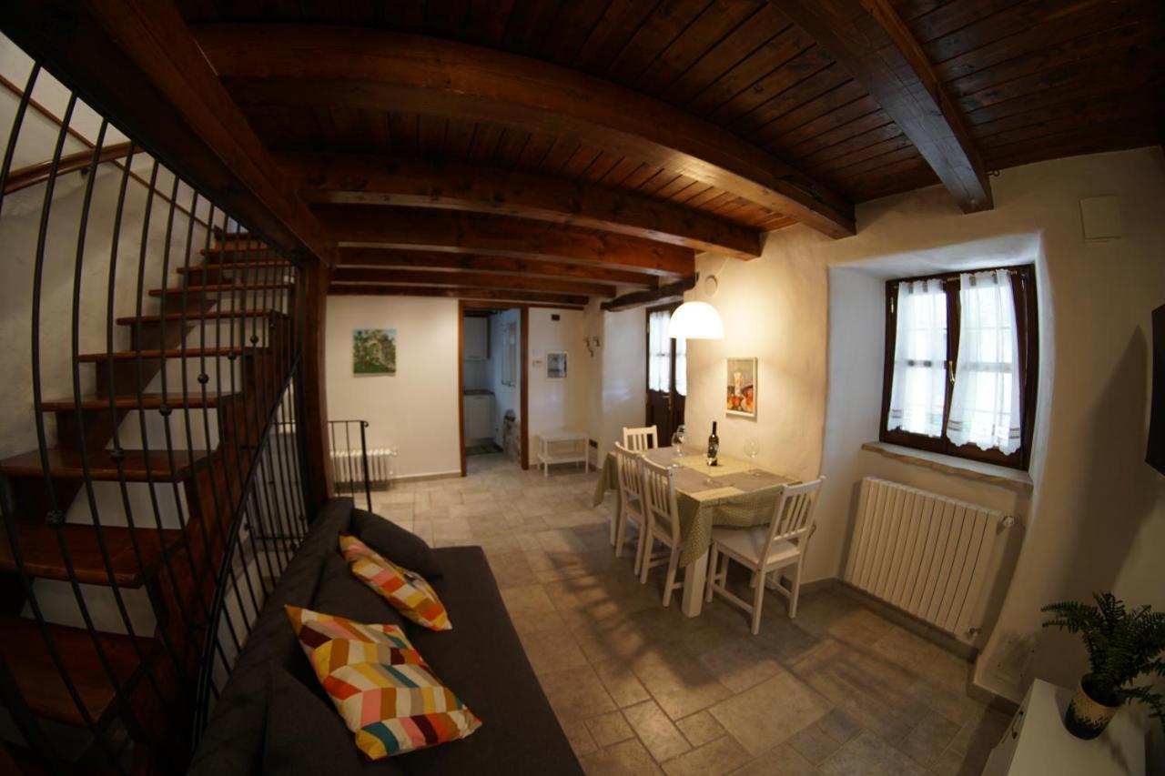 Casa Vacanze Alenka Borgo Grotta Gigante Eksteriør billede