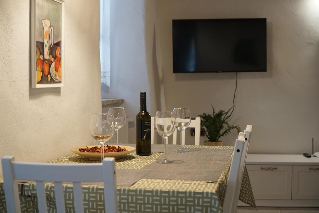 Casa Vacanze Alenka Borgo Grotta Gigante Eksteriør billede